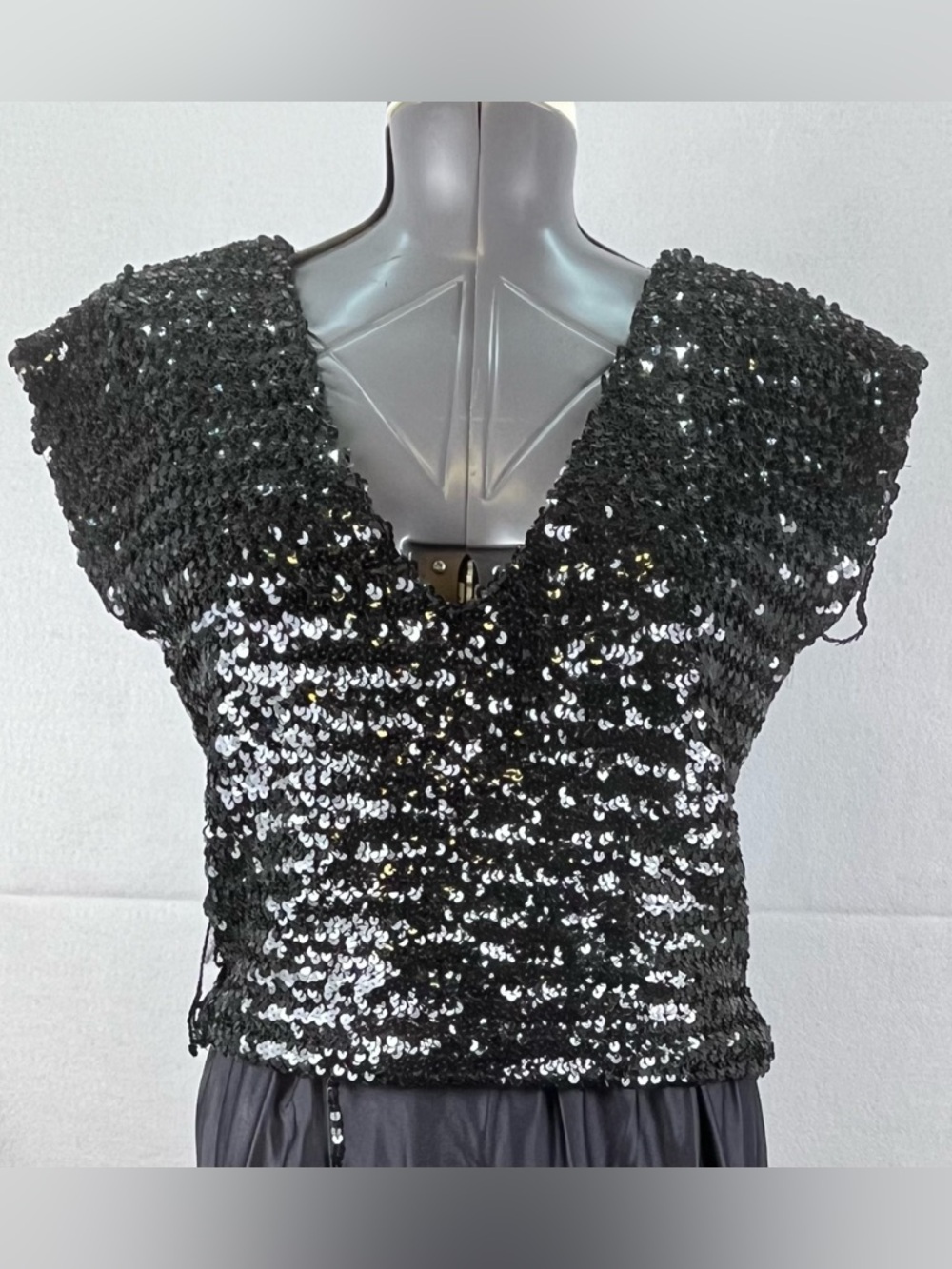 Vintage 1960's Blouse Top Shirt Mod Black Sequins Sleeveless Sz. Large